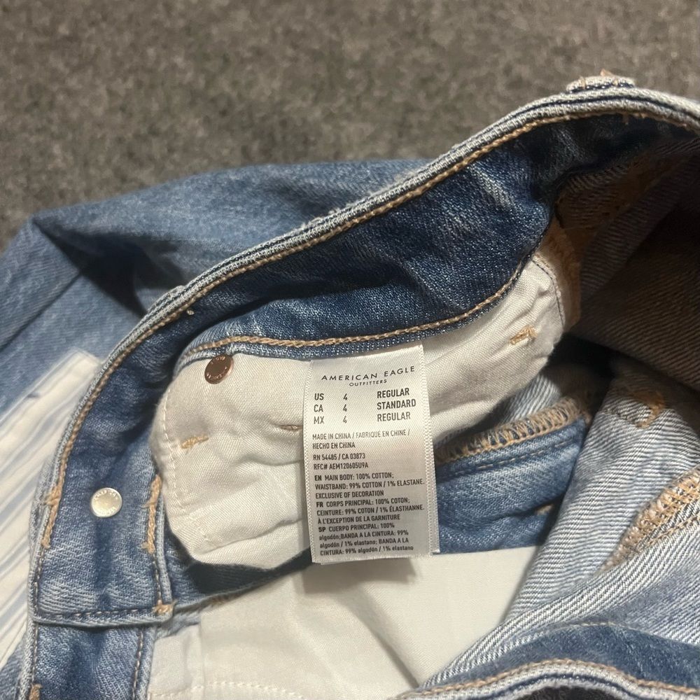 American eagle patch work jeans - Picture 3 of 4